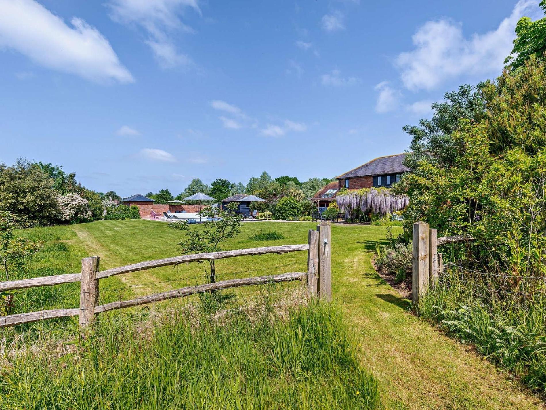 5 Bed In Smarden 76428 Villa Eksteriør bilde